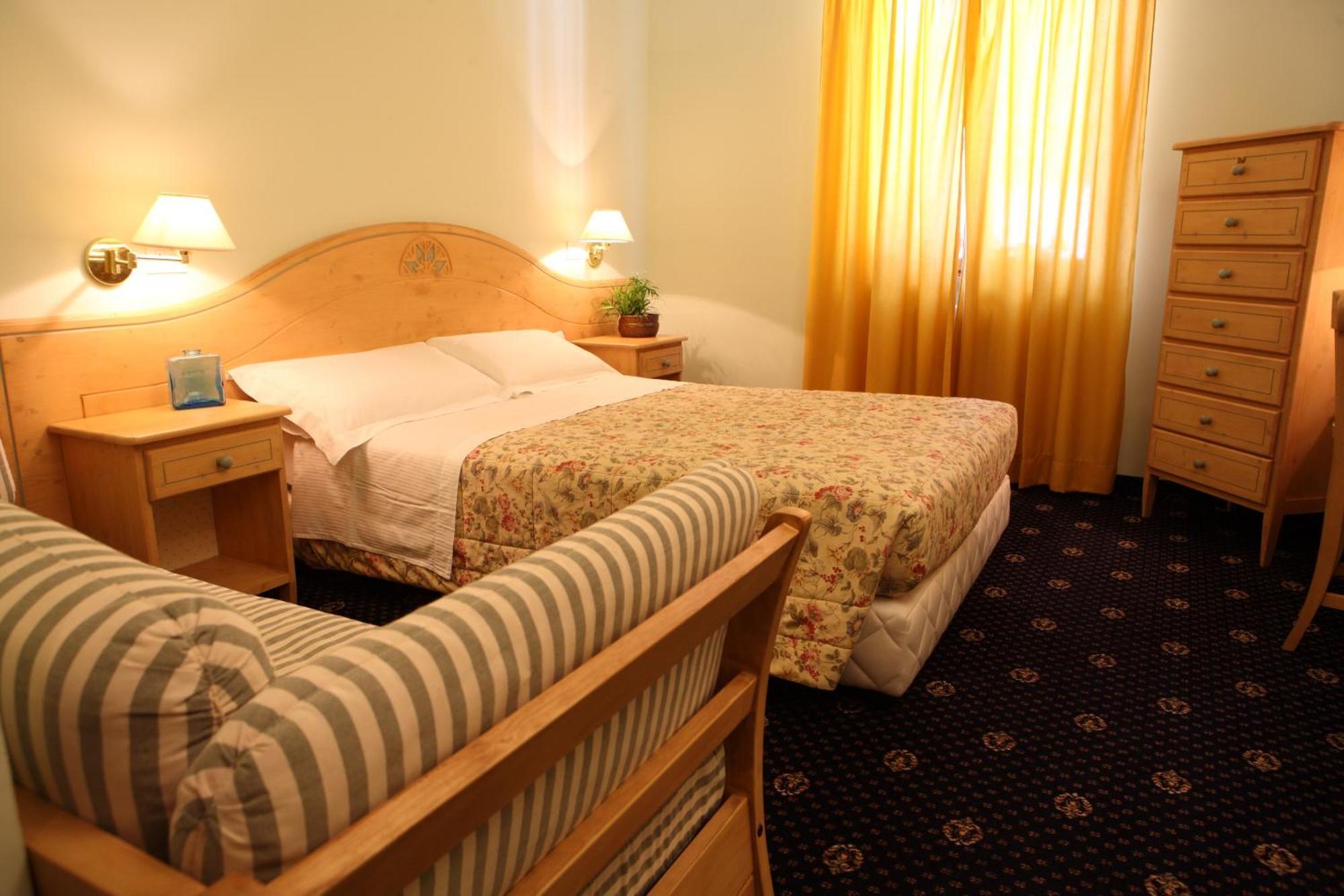 Hotel Valverde Gressoney-la-Trinité Buitenkant foto