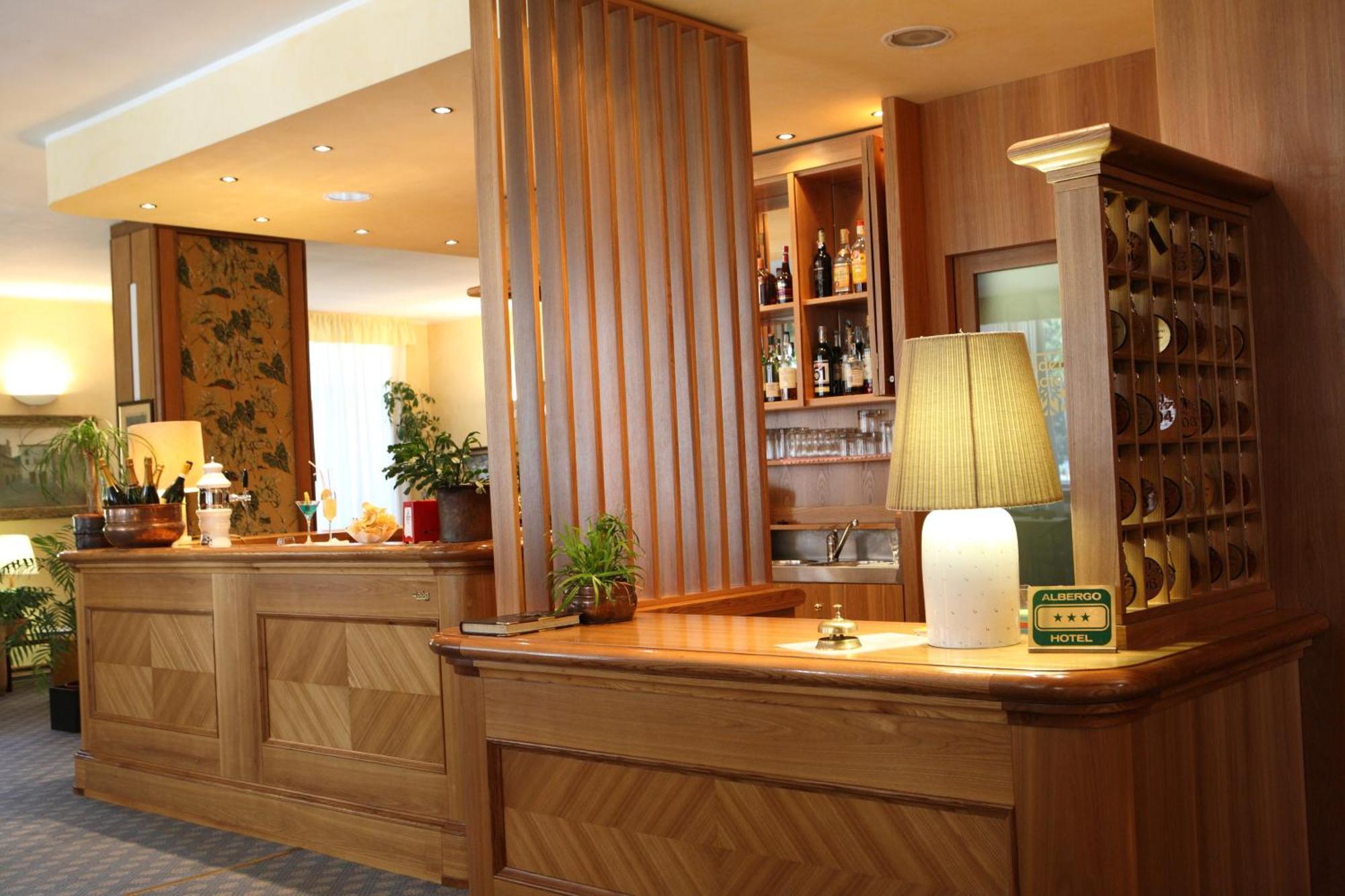 Hotel Valverde Gressoney-la-Trinité Buitenkant foto